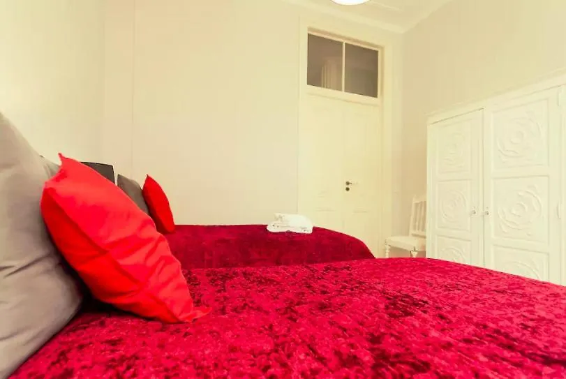 Tradicional Charm House Lisbon Apartment 0*,  Portugal